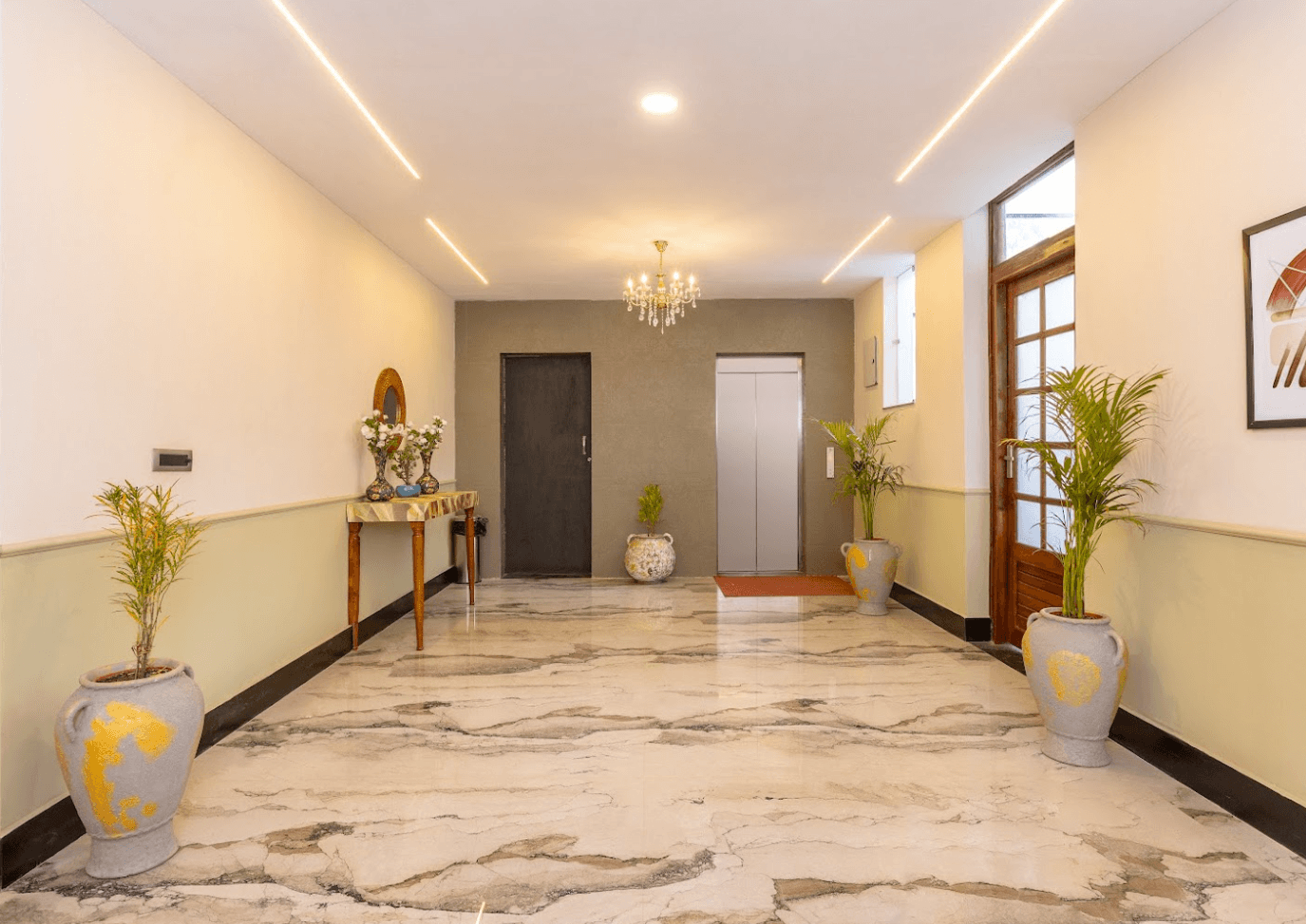 Floor Corridor